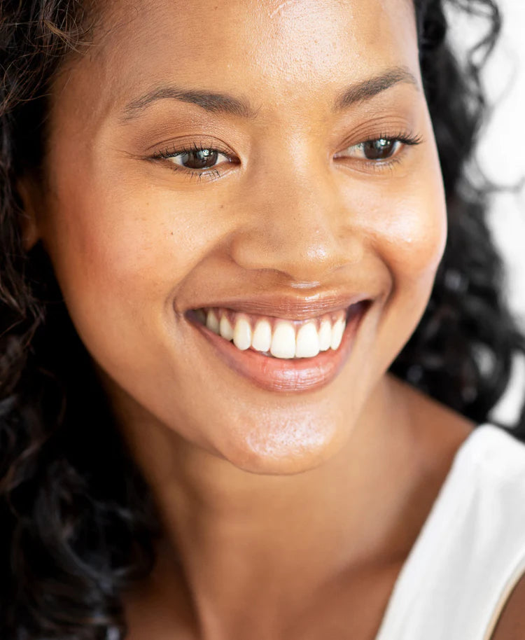 Oat Milk Foundation – Mocha