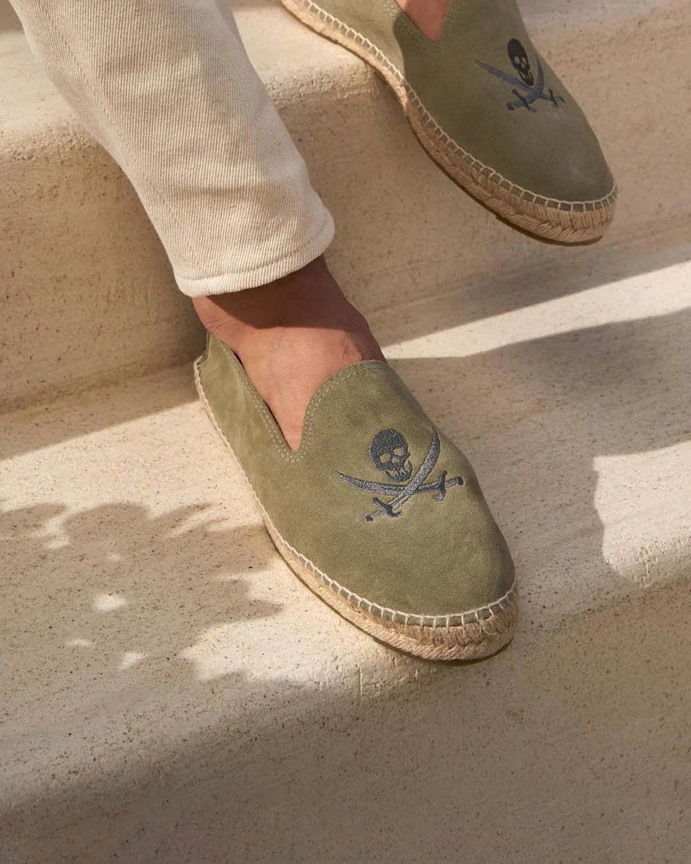 Suede Flat Espadrilles military green & carbon skull