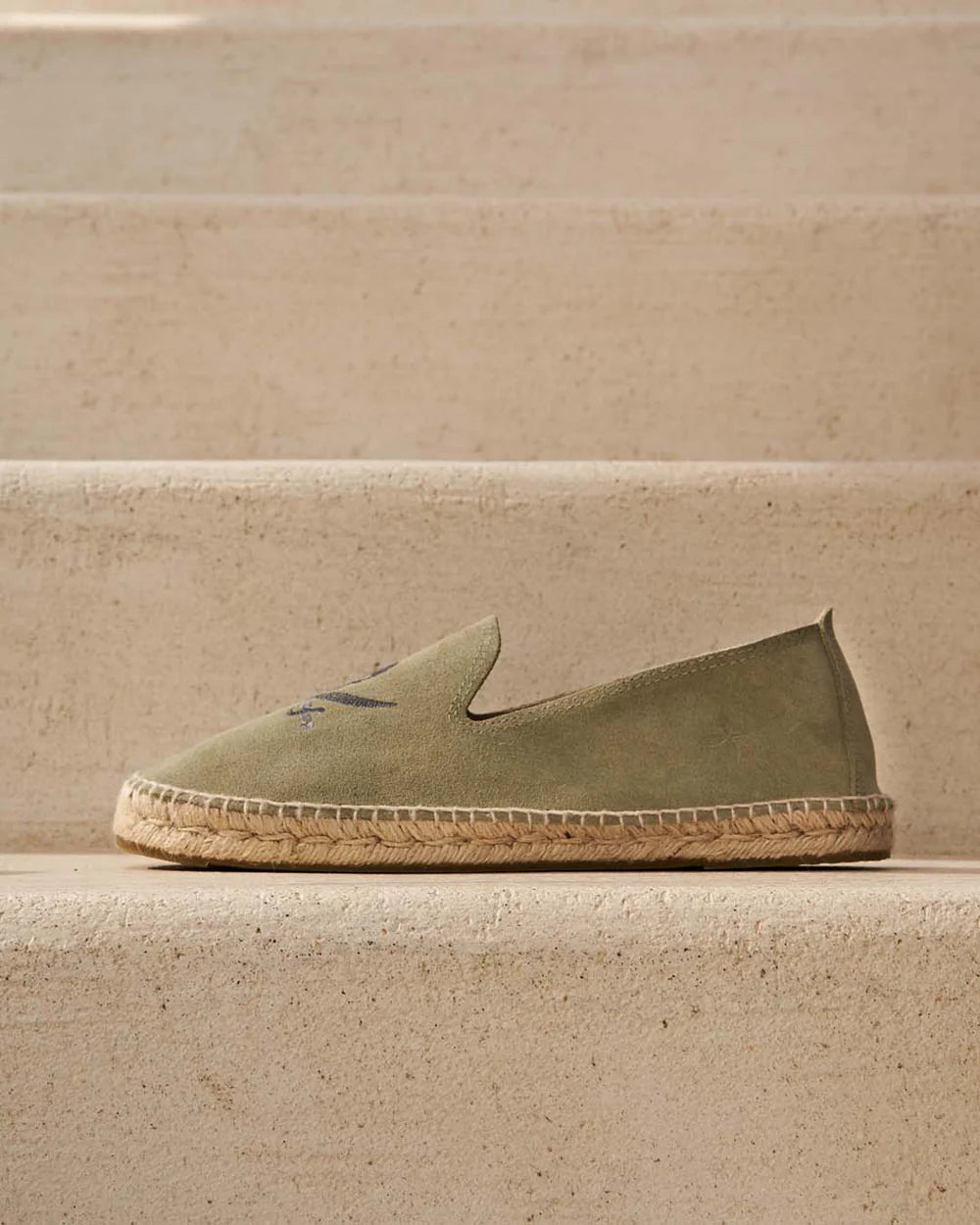 Suede Flat Espadrilles military green & carbon skull