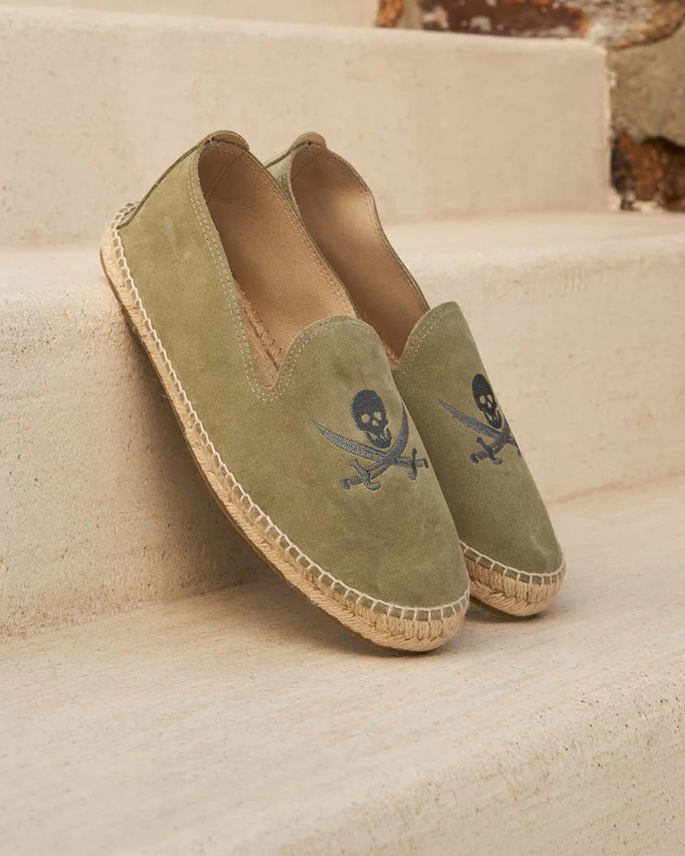 Suede Flat Espadrilles military green & carbon skull