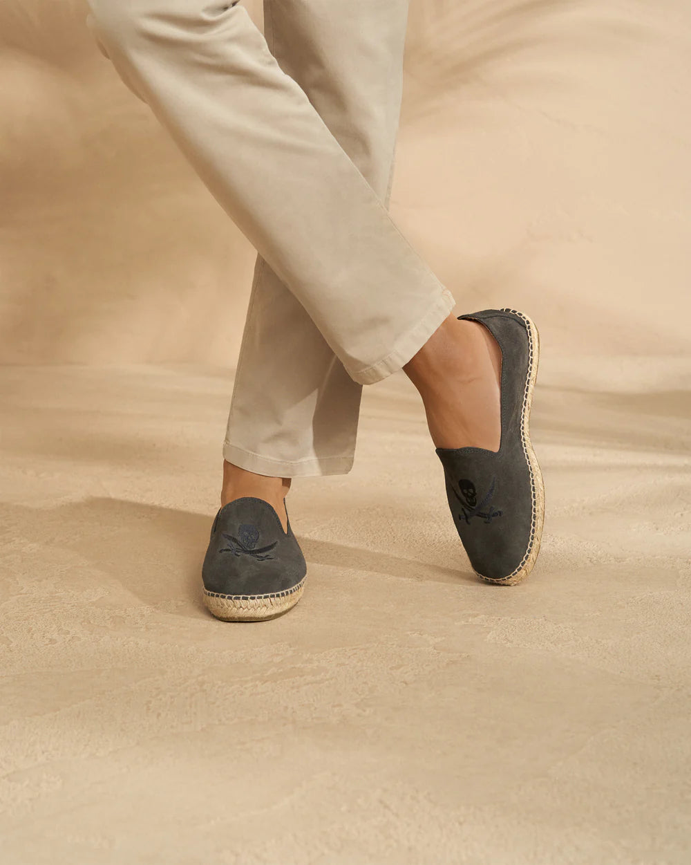 Suede Flat Espadrilles Carbon Grey & On Tone Skull