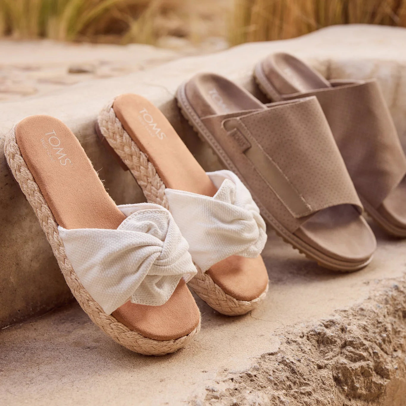 Abby Slide Platform Knot Sandal - White Beachside Woven