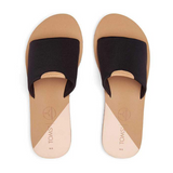 Carly Sandal