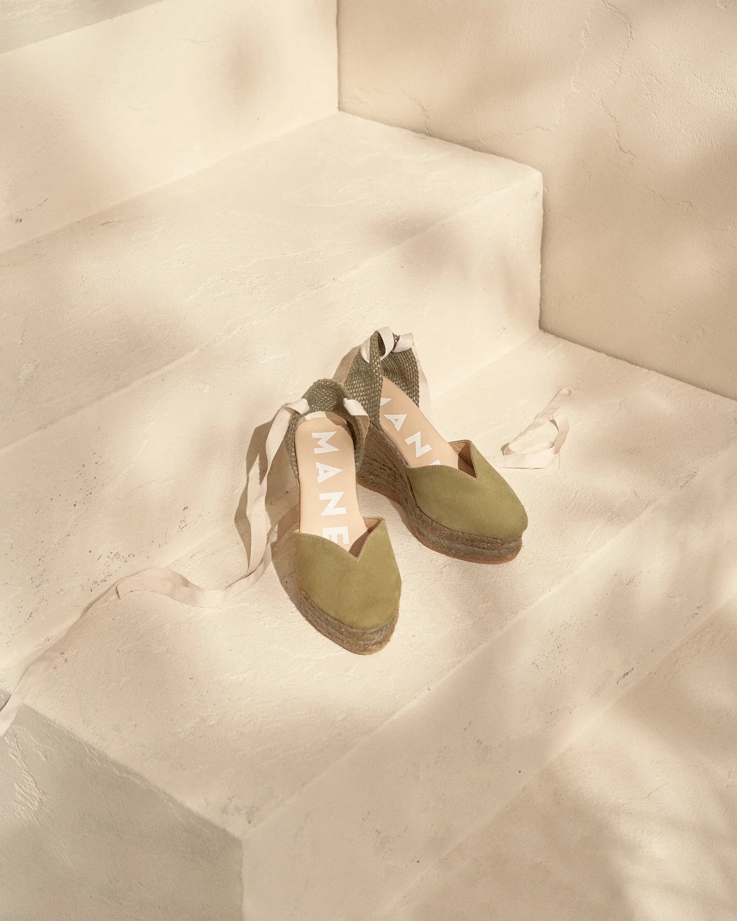 Soft Suede Heart-Shaped Wedge Espadrilles Hamptons  Kaki Green On Tone