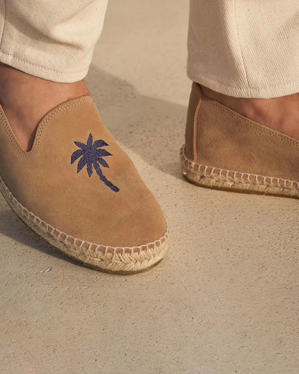Suede Flat Espadrilles Washed Beige & Blue Palm