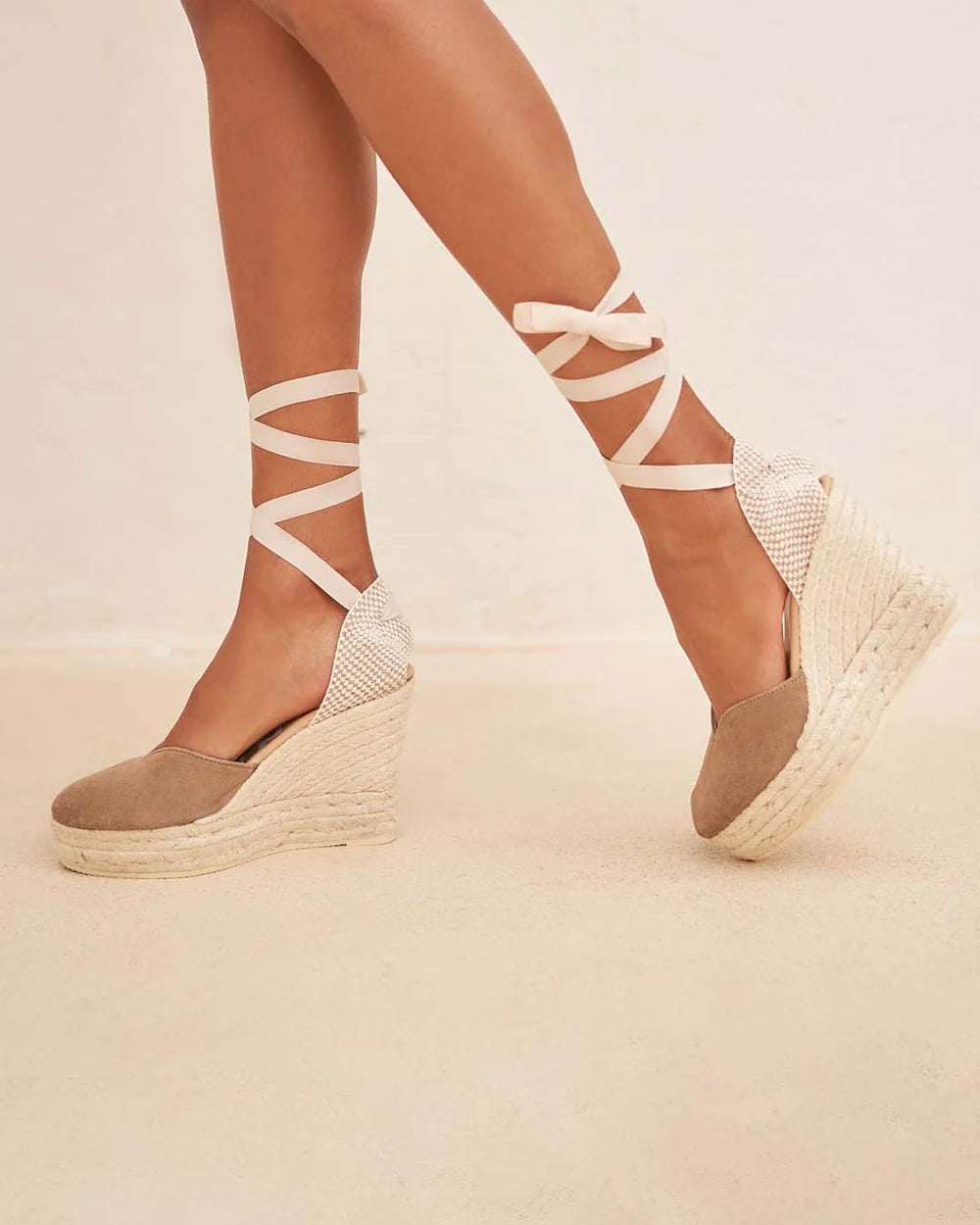 Soft Suede Heart-Shaped Wedge Espadrilles Hamptons Vintage Taupe