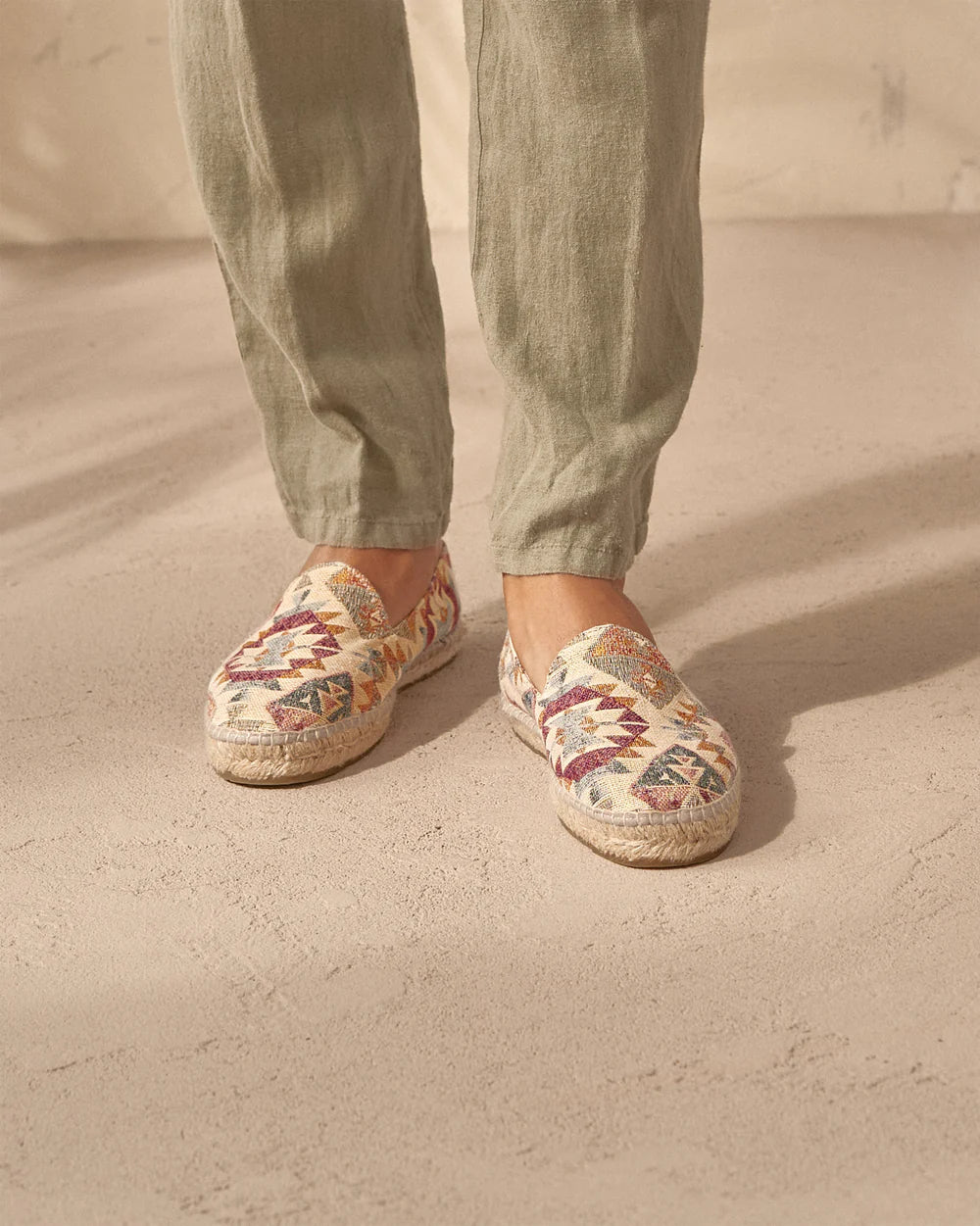 Flat Espadrilles Aztec Red Indigo On Beige